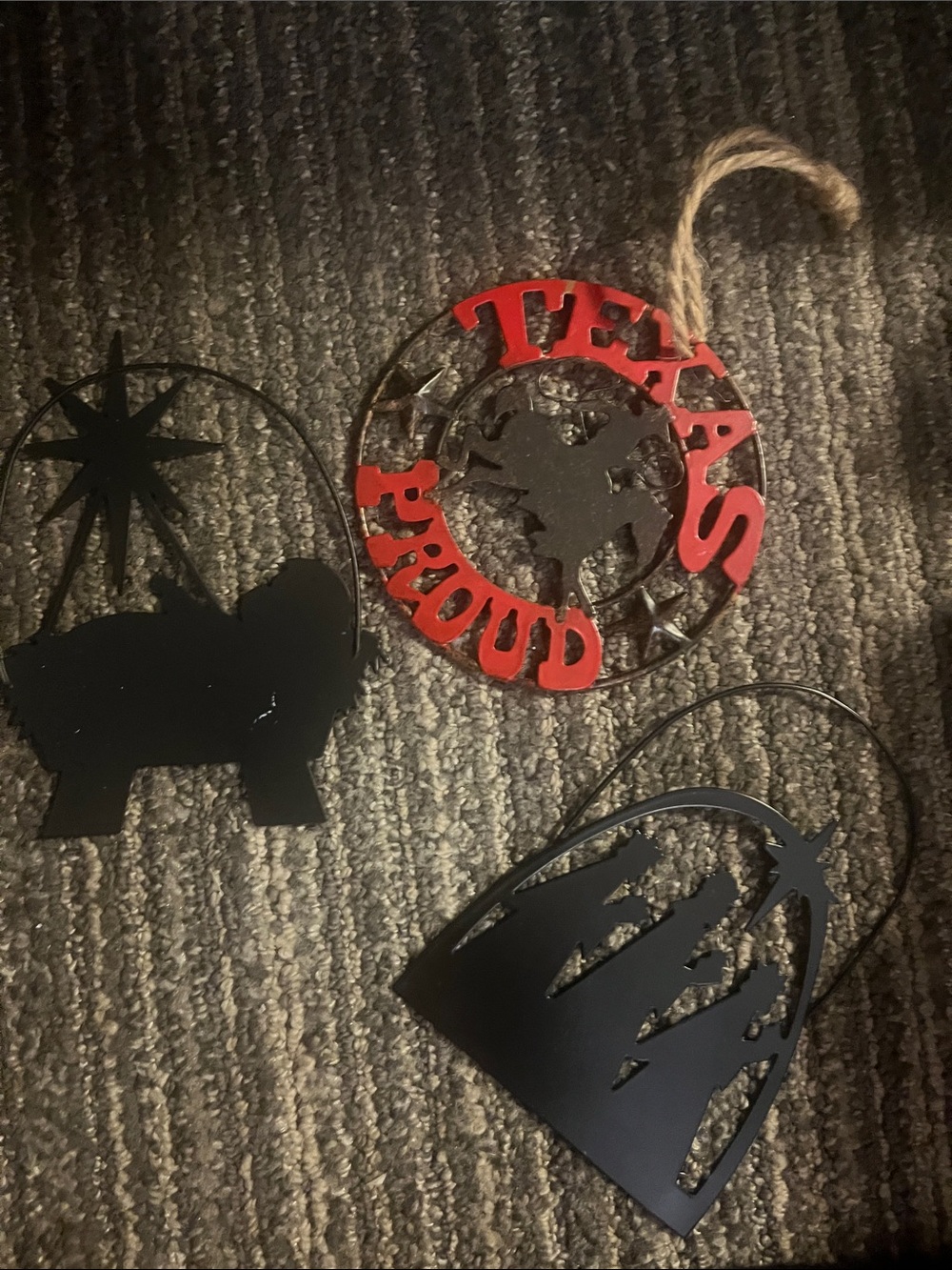Home Holiday Black and Red 'Texas Proud' Metal Ornament Set 365